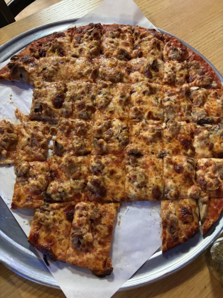 Enzo\\\'s Pizzeria 3